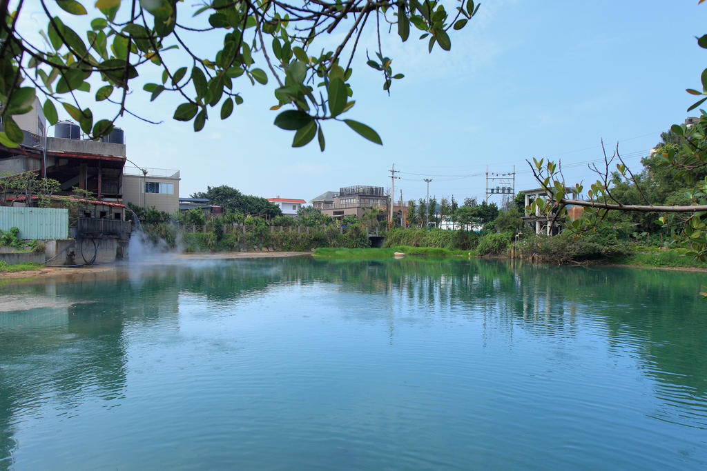Jin Yong Quan Spa Hotspring Resort Vanli Kültér fotó