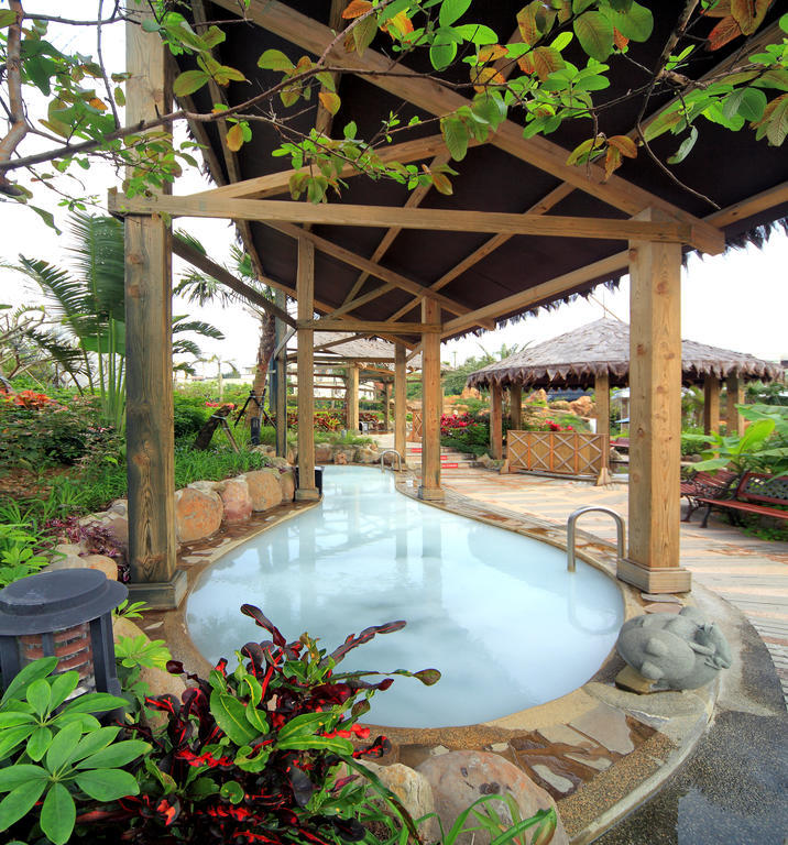 Jin Yong Quan Spa Hotspring Resort Vanli Kültér fotó