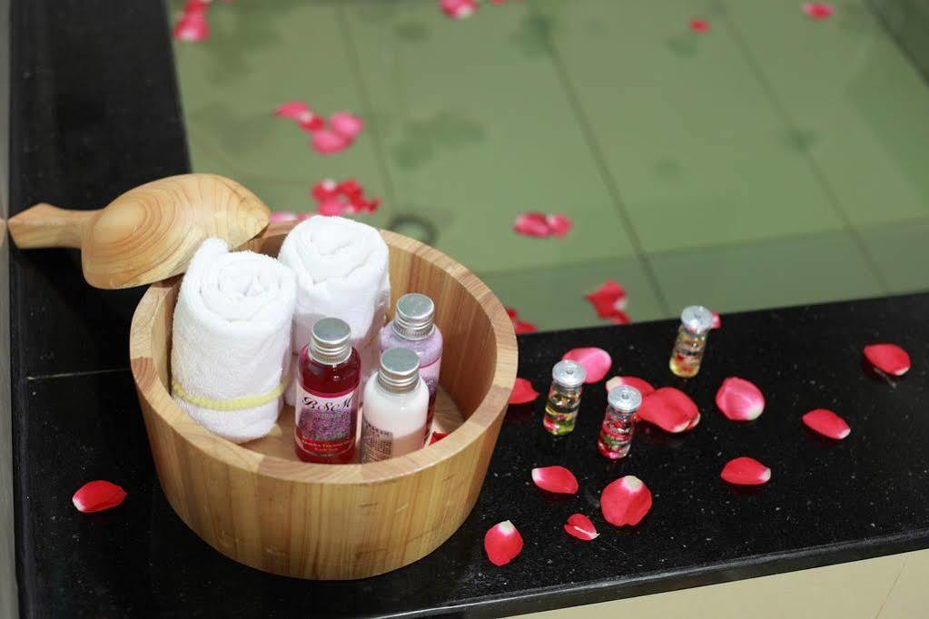 Jin Yong Quan Spa Hotspring Resort Vanli Kültér fotó